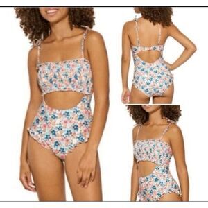 TRUE CRAFT Medium floral NWT Cut Out One Piece Smocked Swimsuit white ruffles